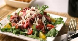 Roastbeefsalat mit Dijon-Dressing