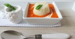Tomaten-Suppe mit Basilikum-Rahm & Reis