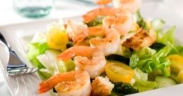 Salat mit Shrimps
