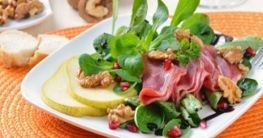 Feldsalat mit Speck