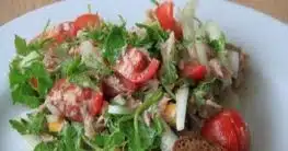Thunfisch-Tomaten-Salat