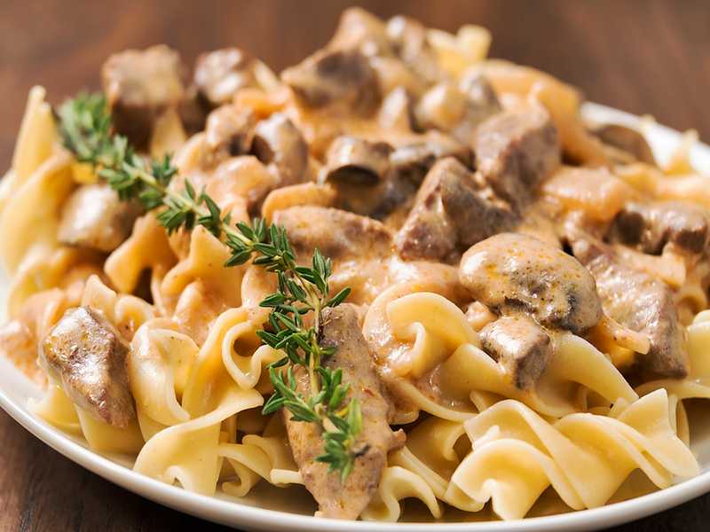 Boeuf Stroganoff