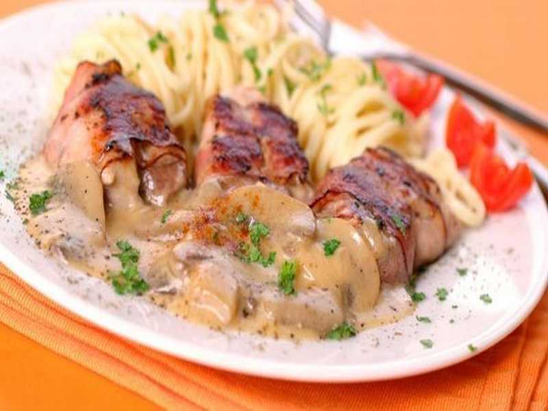 Schweinefilet mit Champignon-Rahm-Sauce