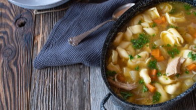 Hühnersuppe mit Nudeln