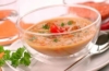 Linsen-Kokos-Suppe mit Cabanossi